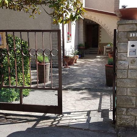 Le Casette Di Civitella La Casa Di Nonna Giulia Civitella Del Lago Buitenkant foto