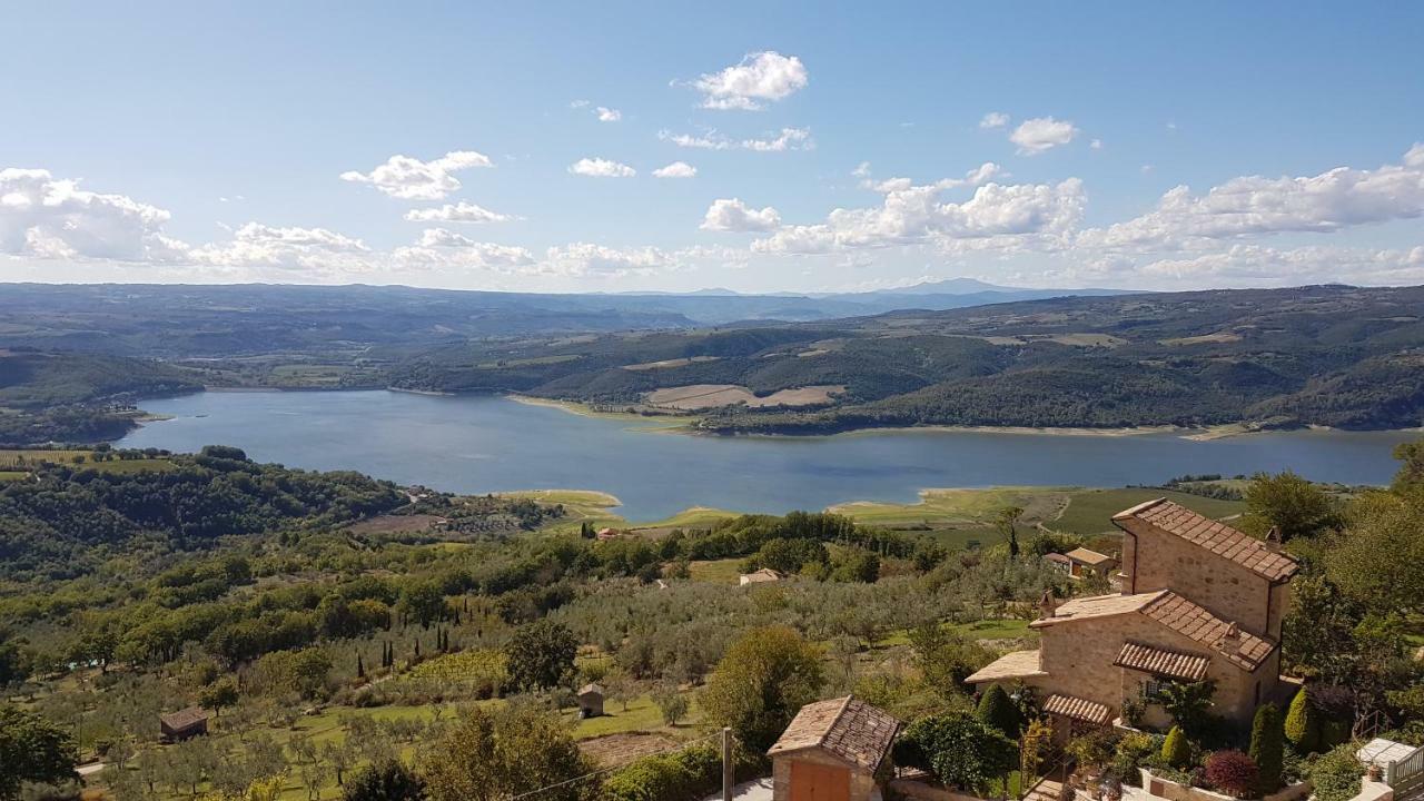 Le Casette Di Civitella La Casa Di Nonna Giulia Civitella Del Lago Buitenkant foto