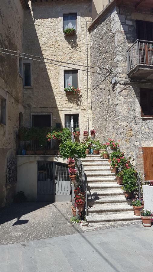 Le Casette Di Civitella La Casa Di Nonna Giulia Civitella Del Lago Buitenkant foto