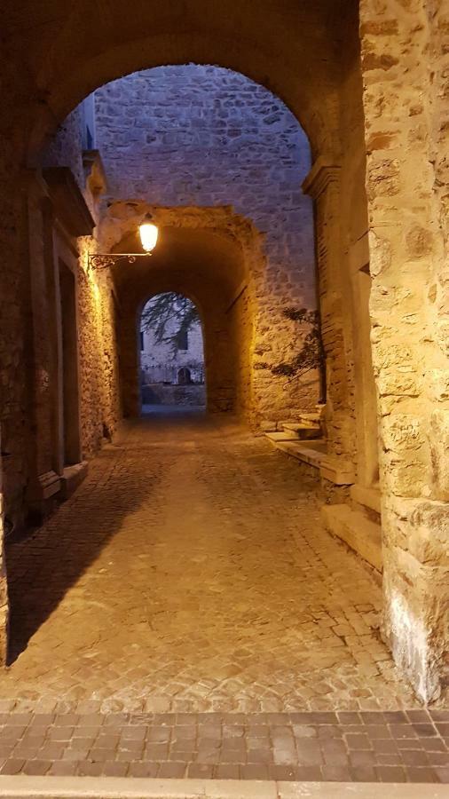 Le Casette Di Civitella La Casa Di Nonna Giulia Civitella Del Lago Buitenkant foto